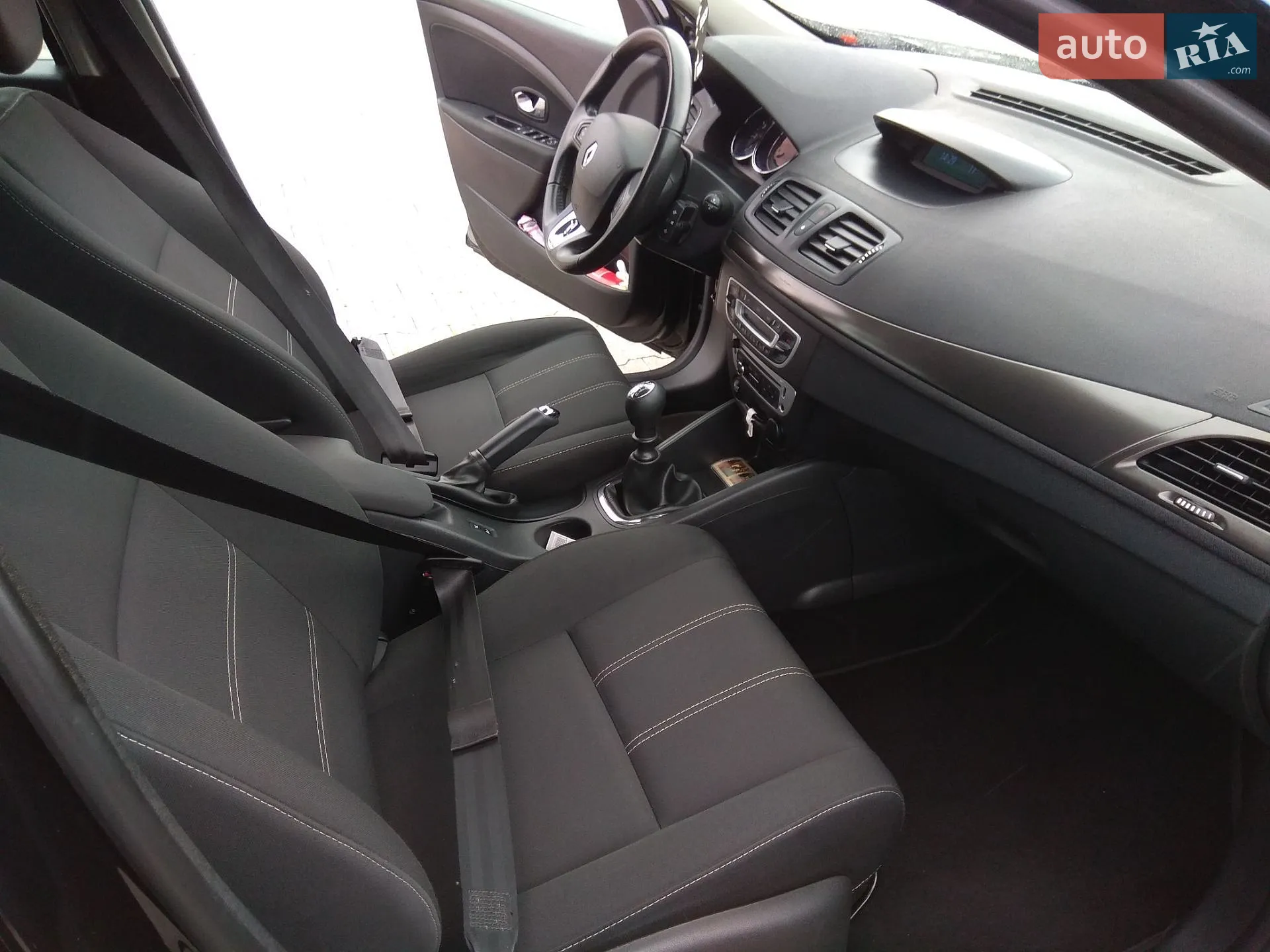 2015 Renault Megane - мініатюра 12