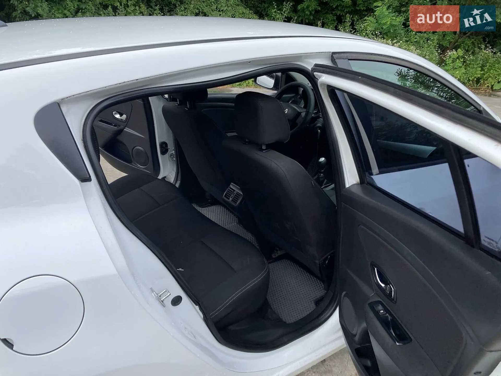 2015 Renault Megane - мініатюра 16