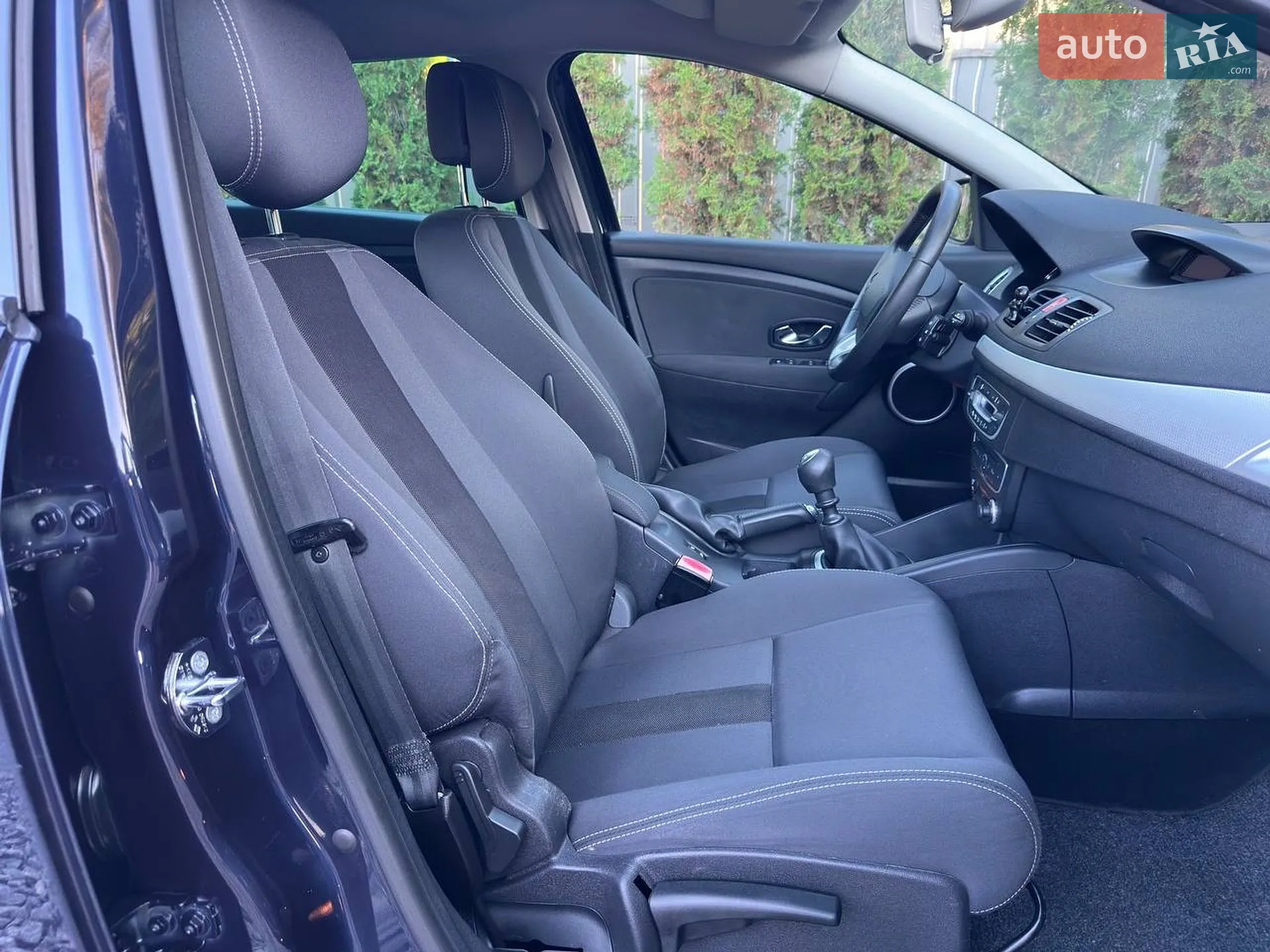 2010 Renault Megane - мініатюра 99