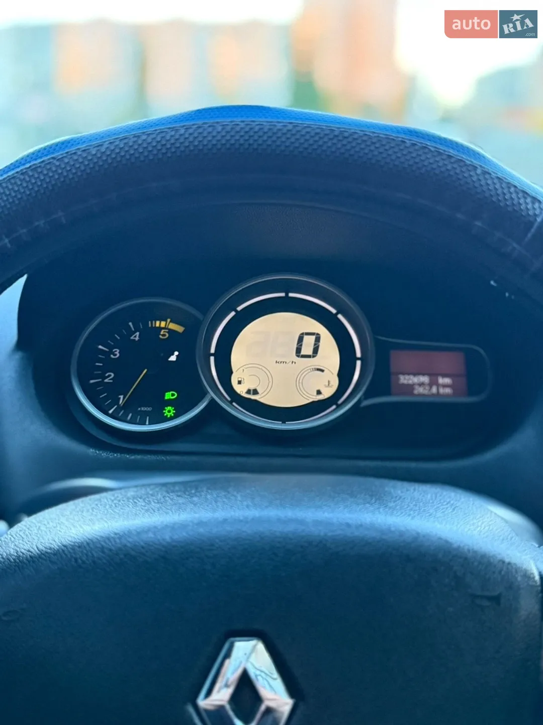 2010 Renault Megane - мініатюра 16