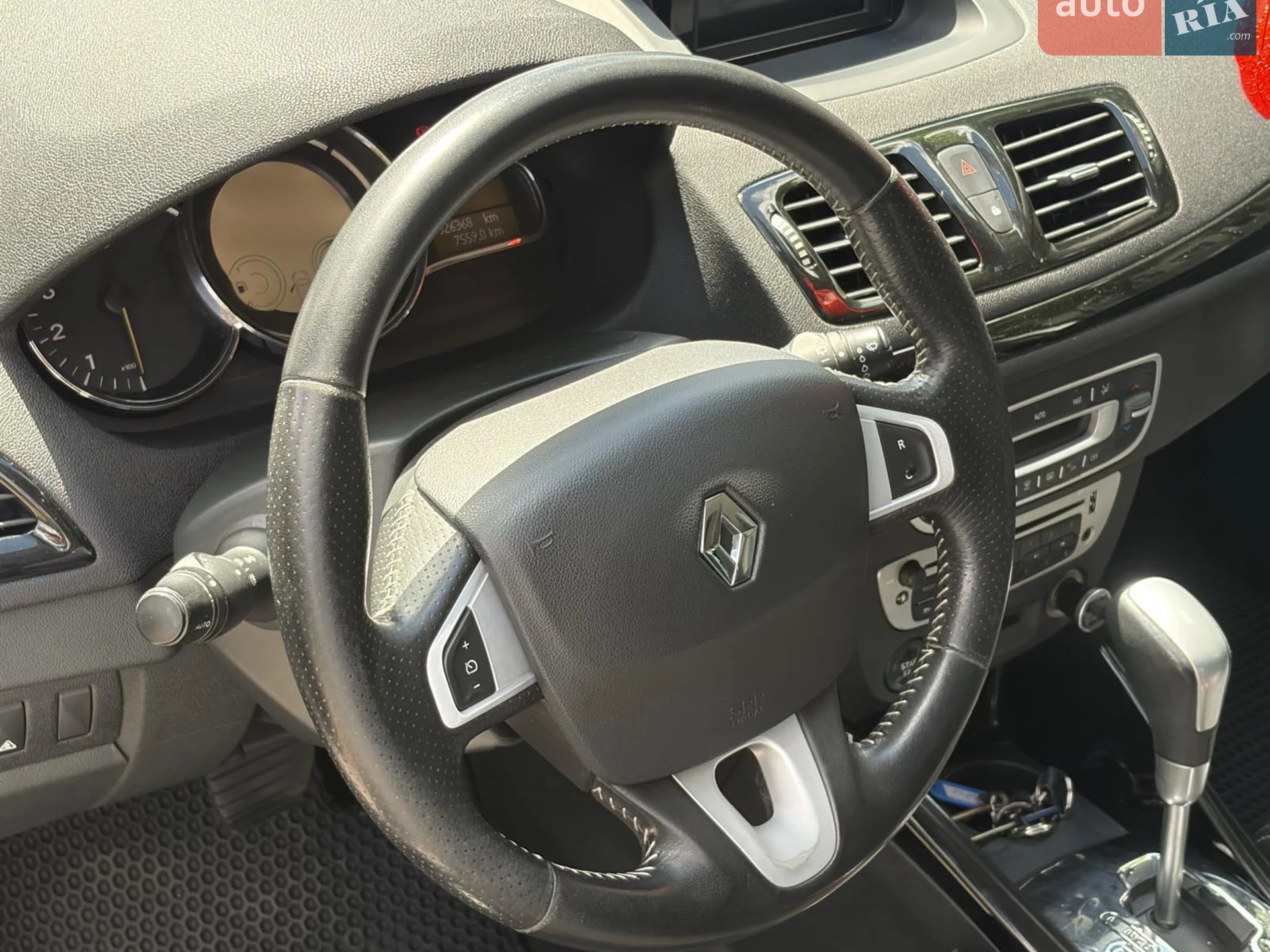 2012 Renault Megane - мініатюра 31