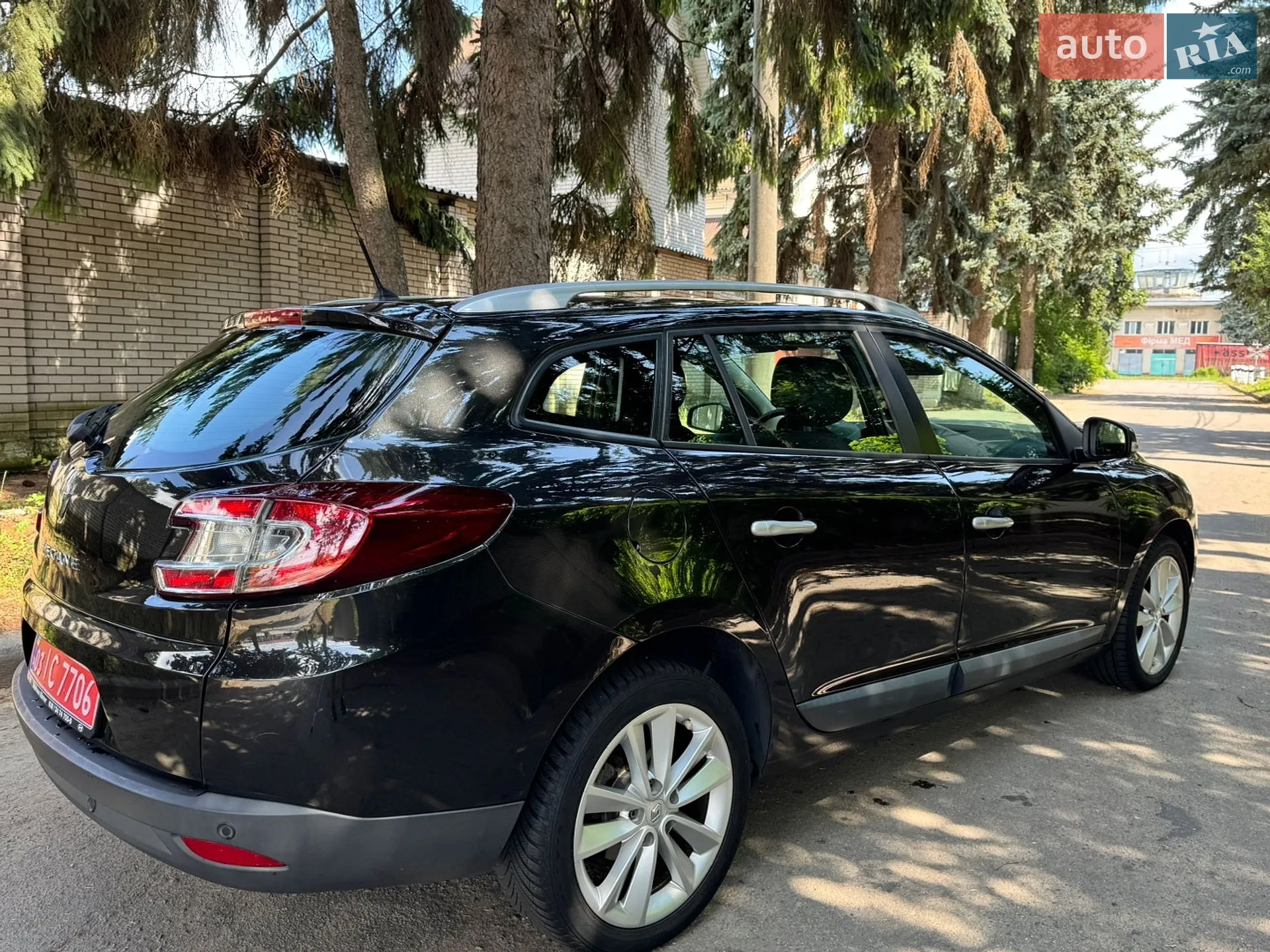 2010 Renault Megane - мініатюра 12