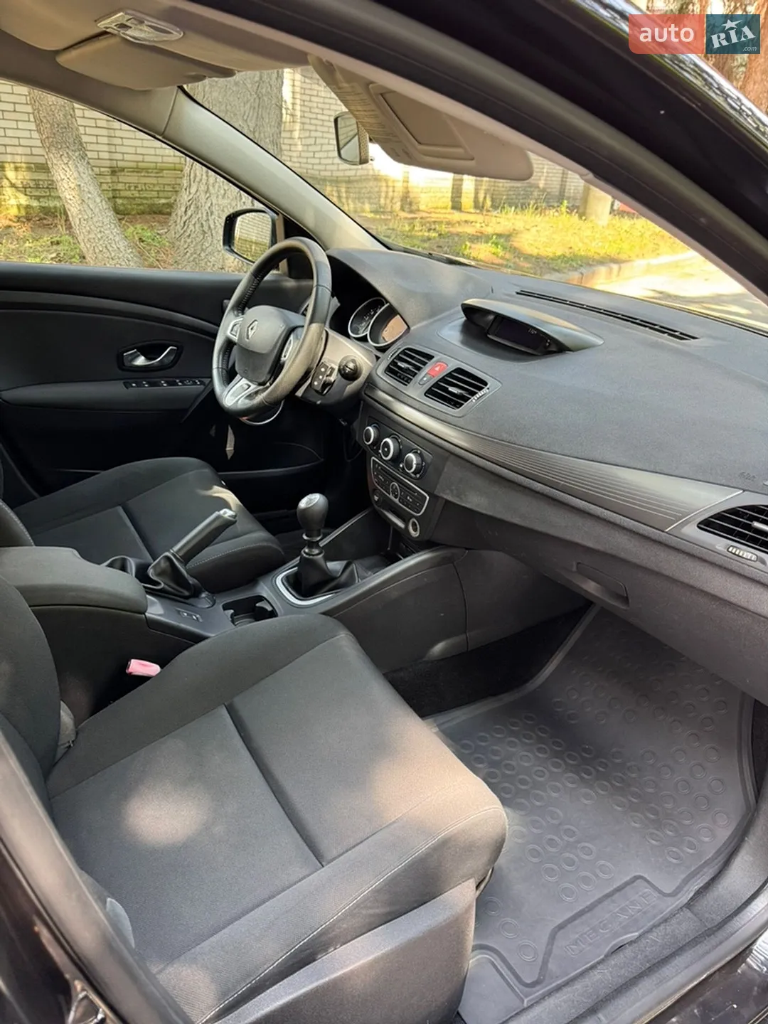 2010 Renault Megane - мініатюра 28