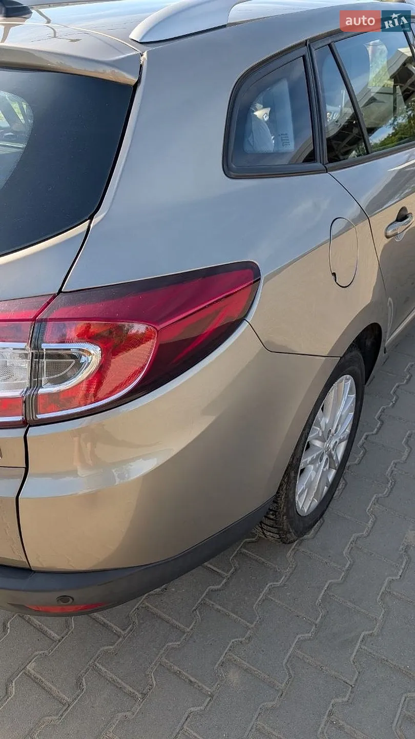 2013 Renault Megane - мініатюра 12