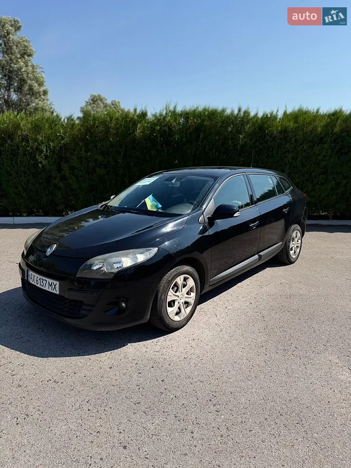 2010 Renault Megane - мініатюра 8