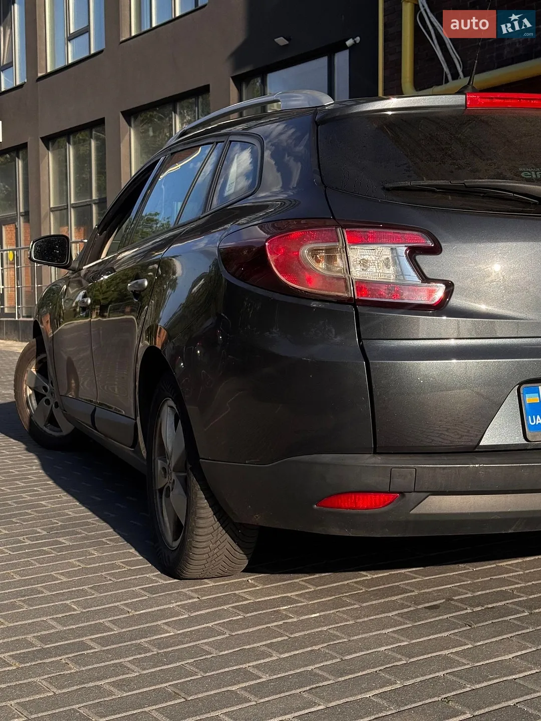 2010 Renault Megane - мініатюра 10