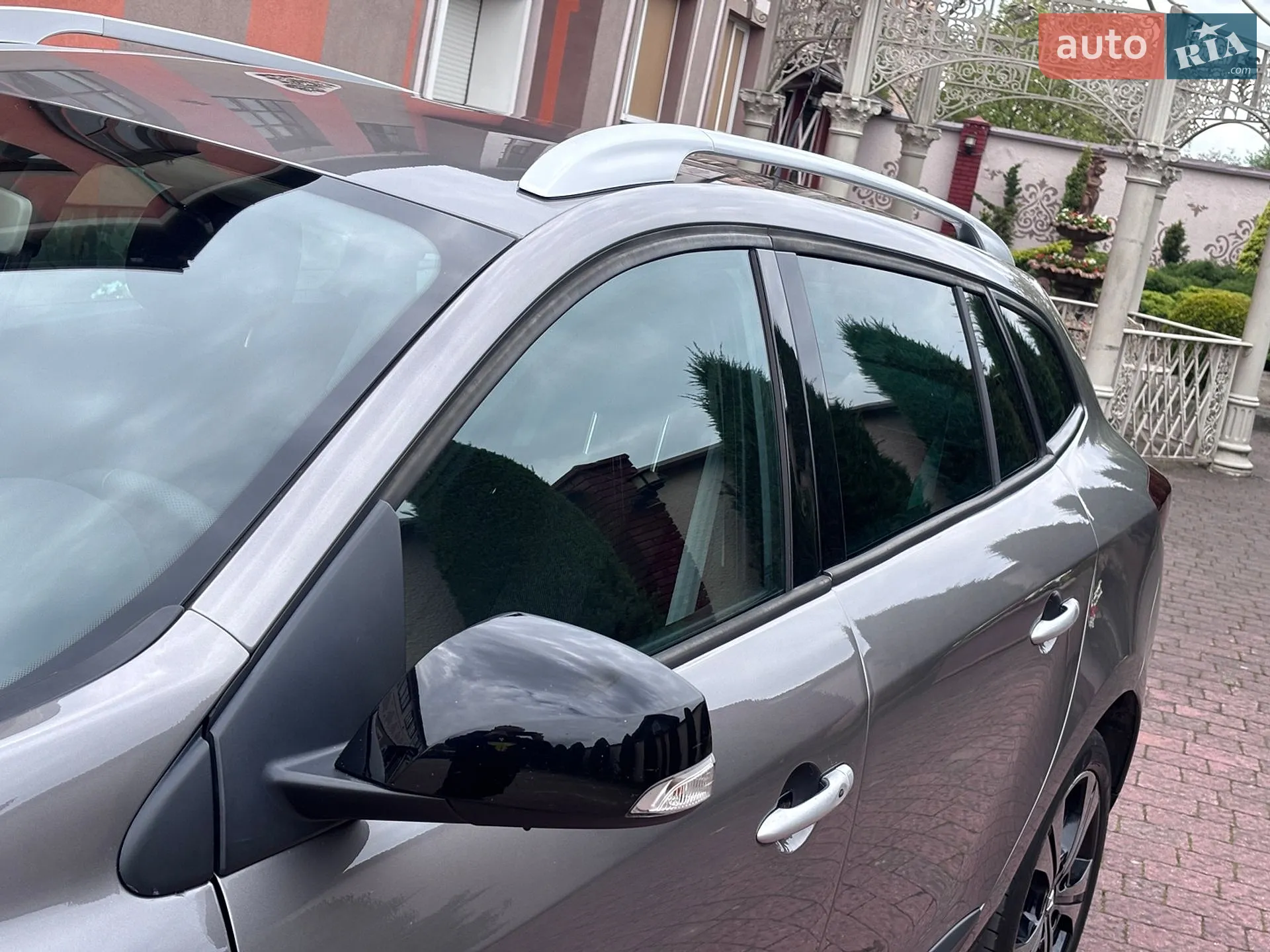 2011 Renault Megane - мініатюра 28