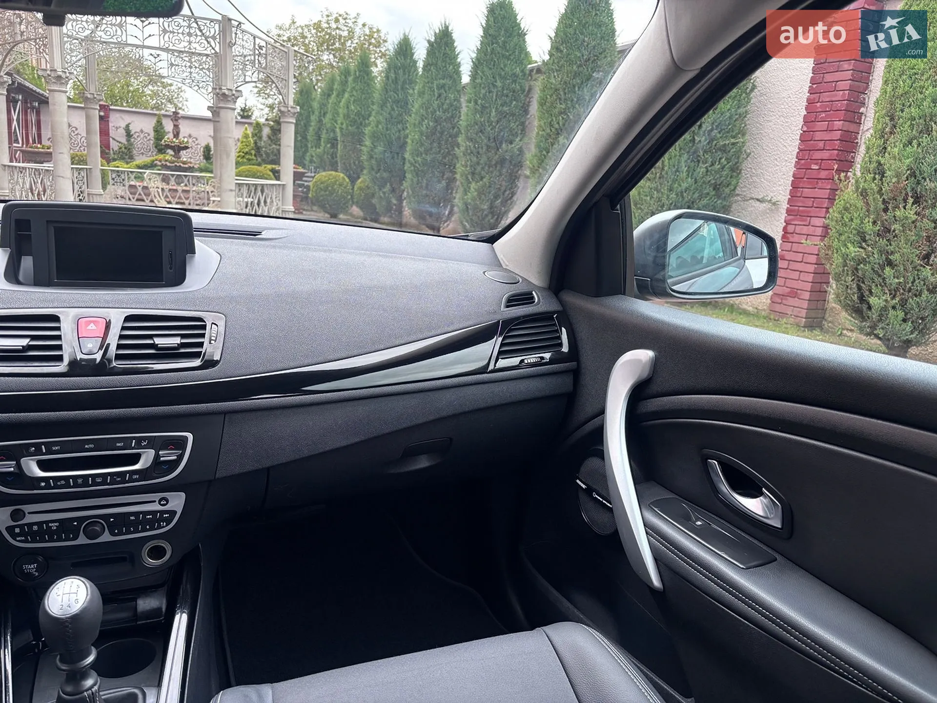 2011 Renault Megane - мініатюра 147