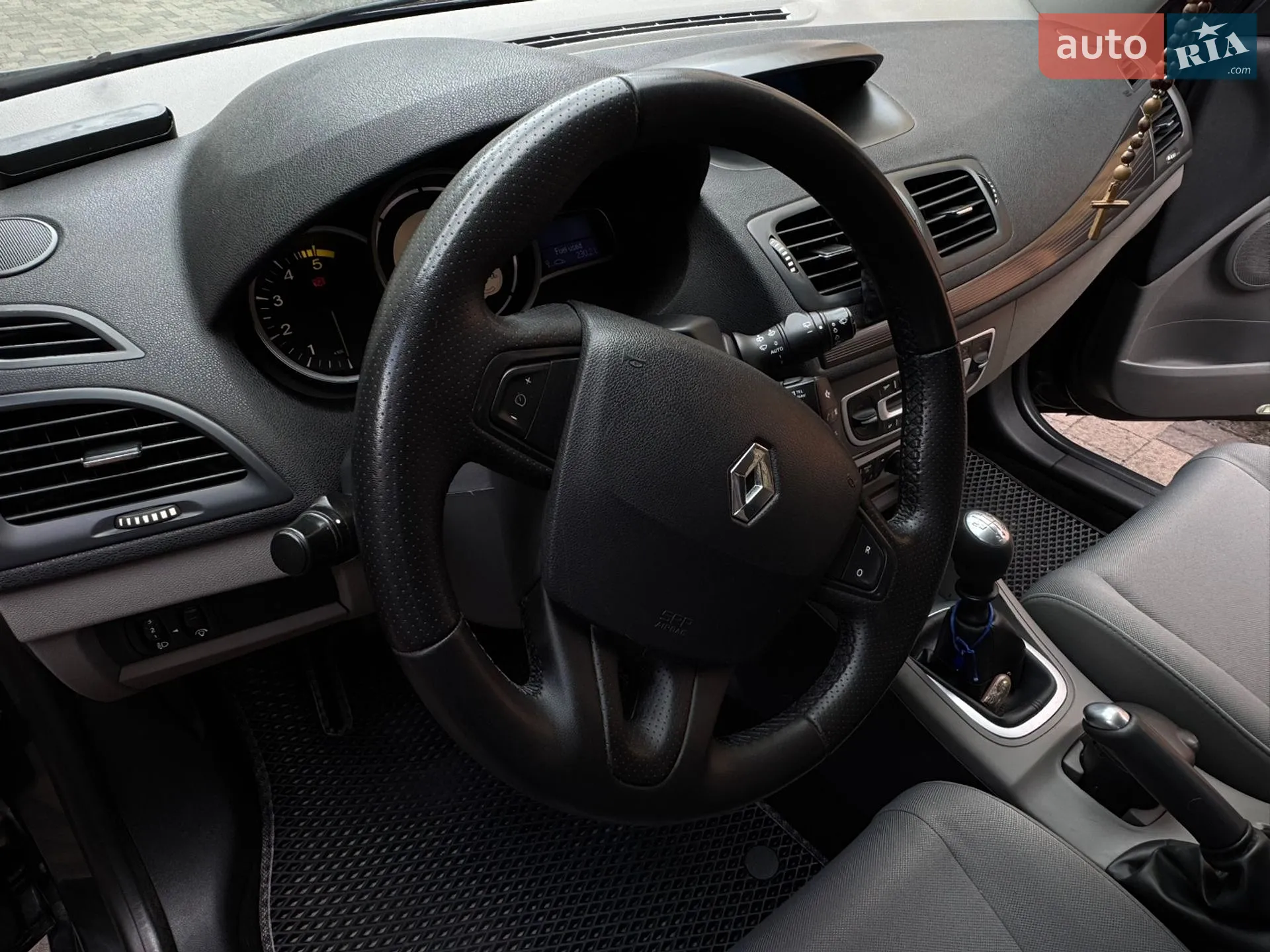 2010 Renault Megane - мініатюра 17