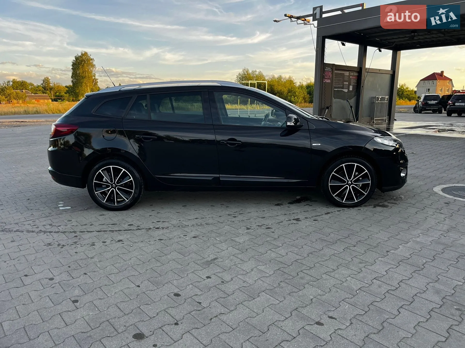 2012 Renault Megane - мініатюра 15