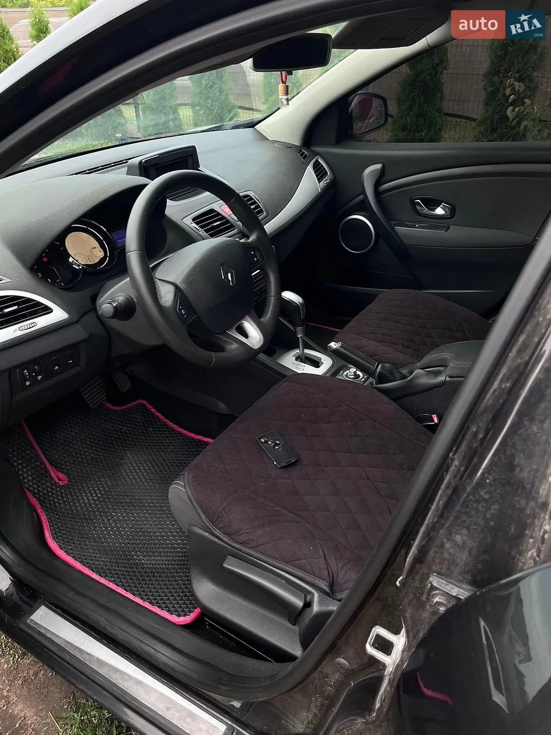 2010 Renault Megane - мініатюра 8