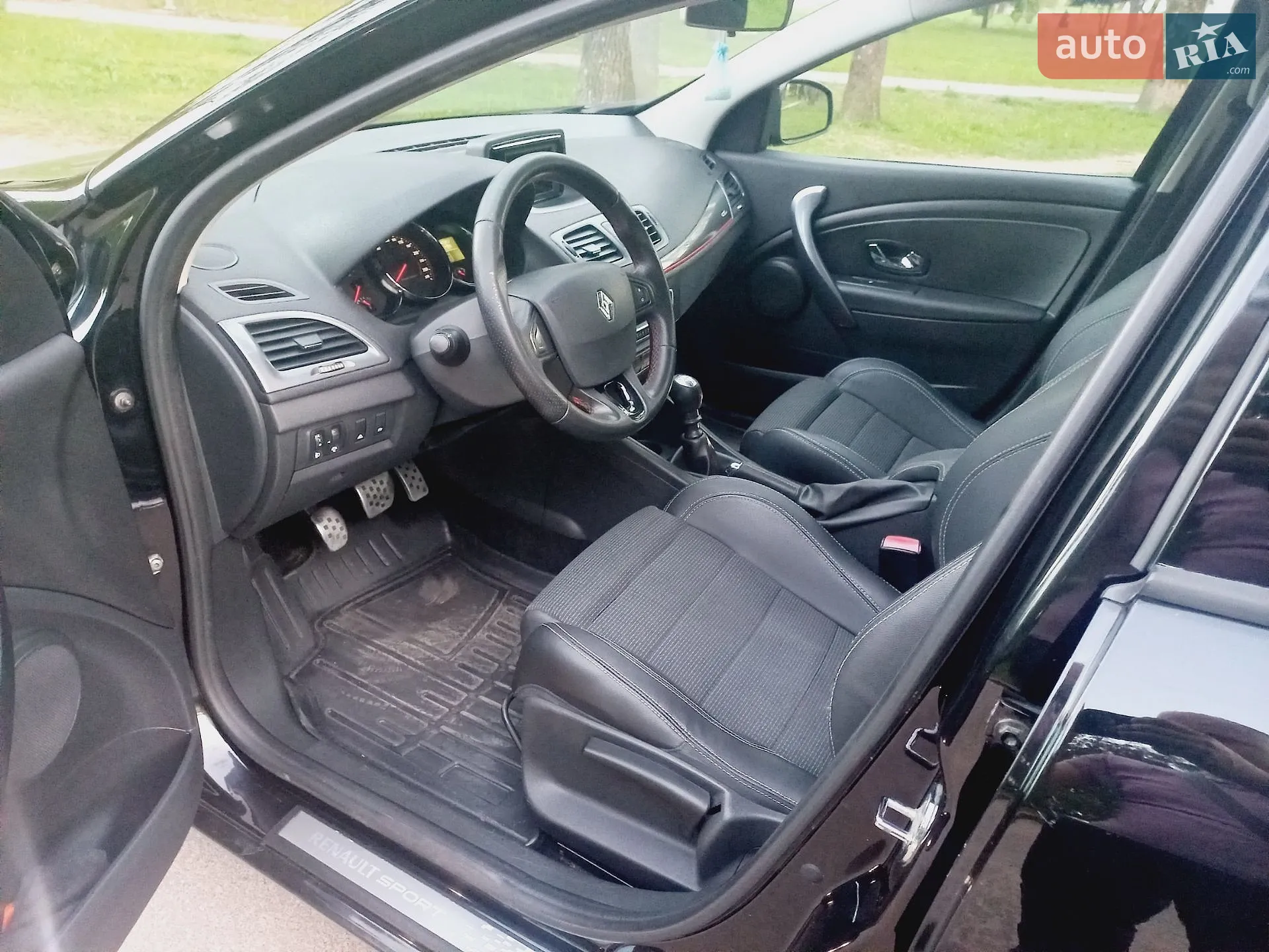 2013 Renault Megane - мініатюра 12