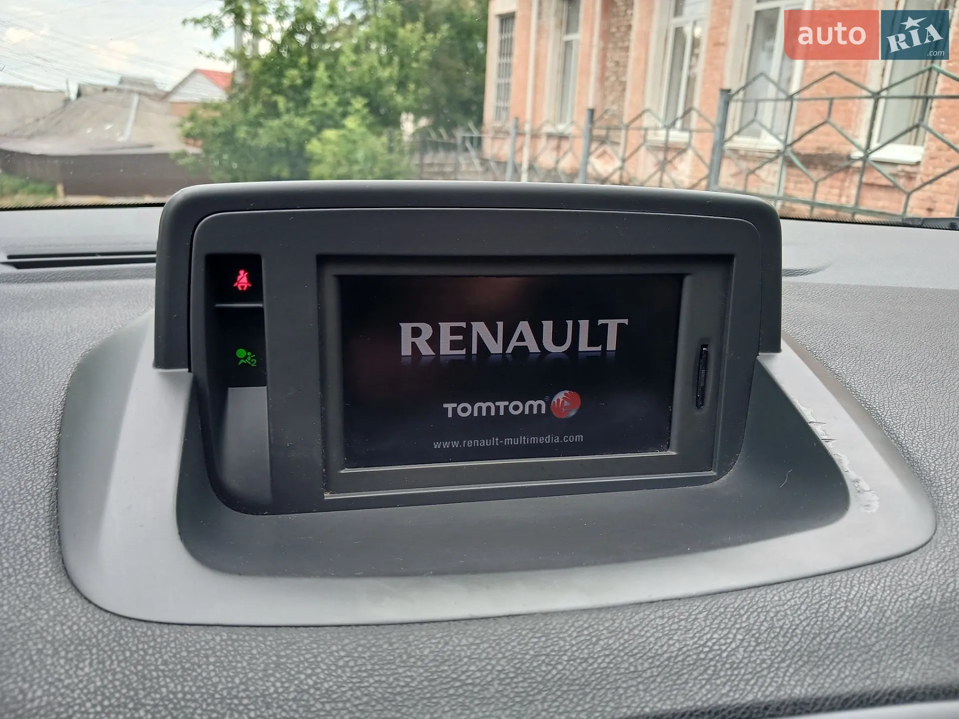 2010 Renault Megane - мініатюра 13