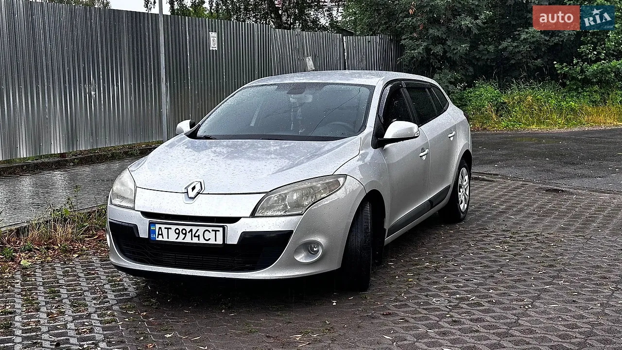2010 Renault Megane - мініатюра 24