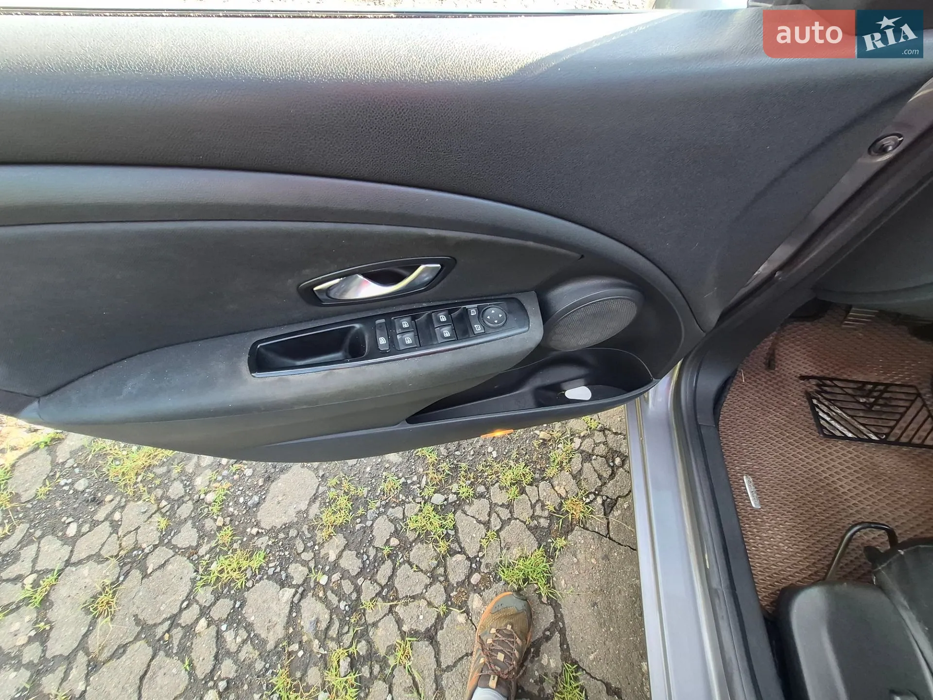 2010 Renault Megane - мініатюра 4