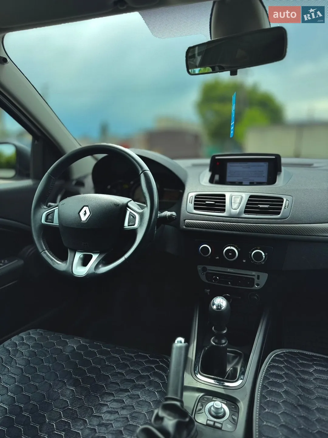 2012 Renault Megane - мініатюра 12