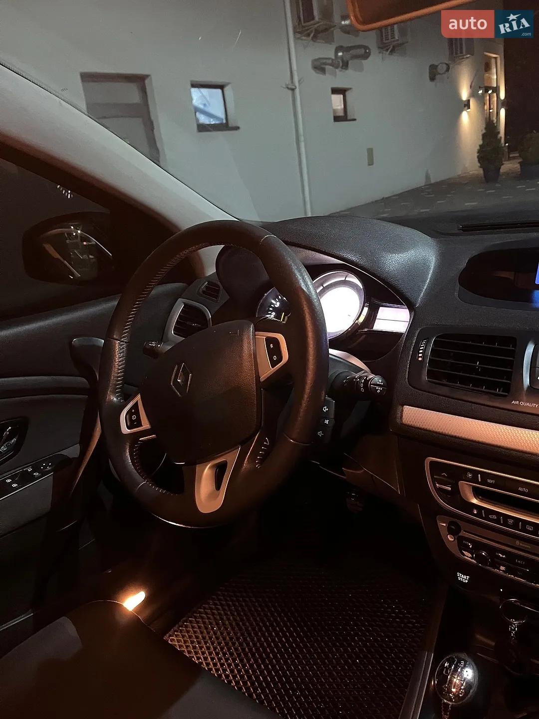 2013 Renault Megane - мініатюра 3