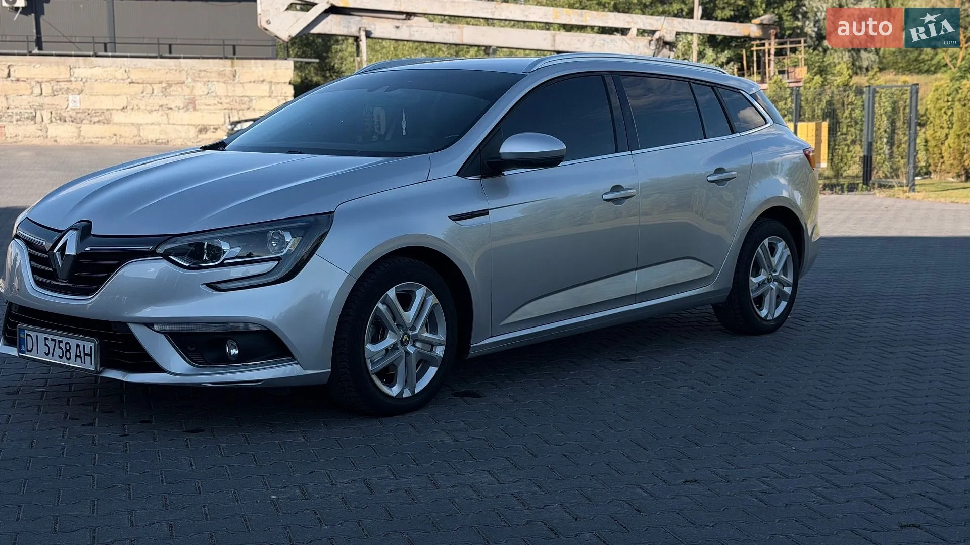 2016 Renault Megane - мініатюра 14