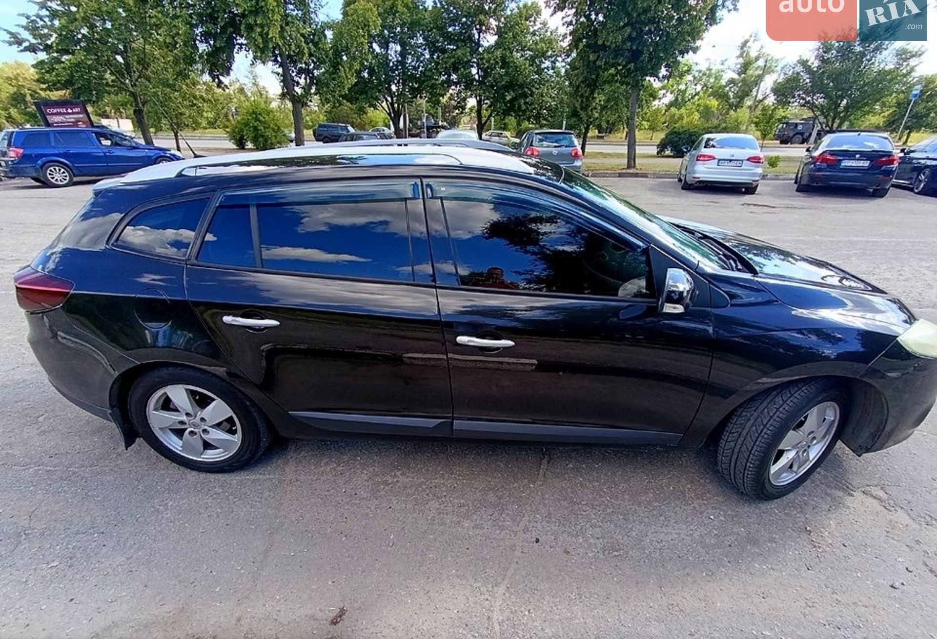 2010 Renault Megane - мініатюра 2