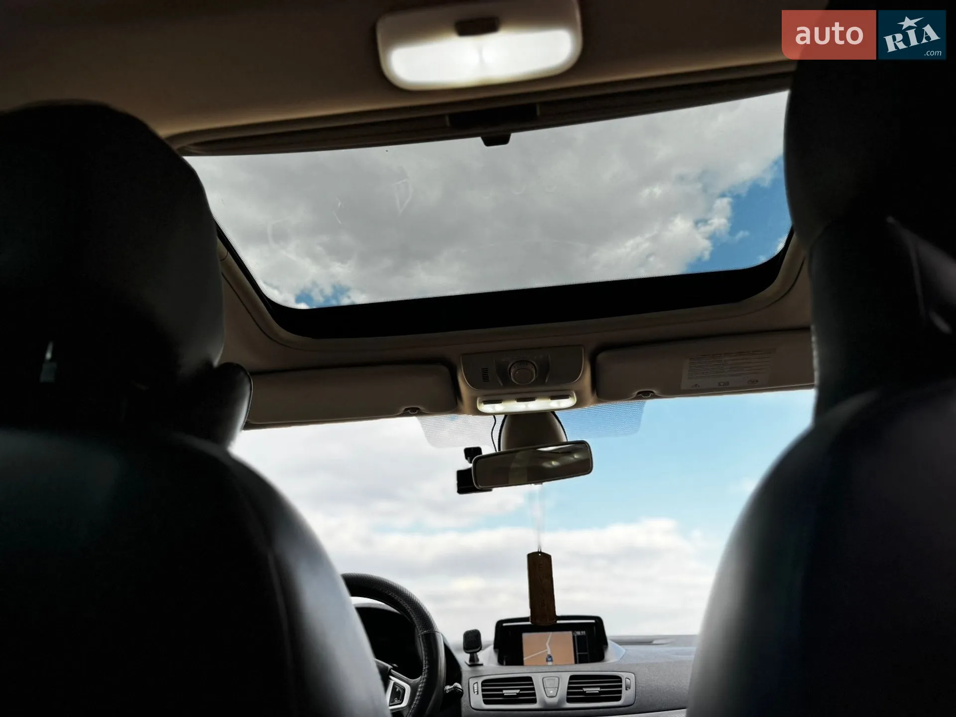 2012 Renault Megane - мініатюра 17