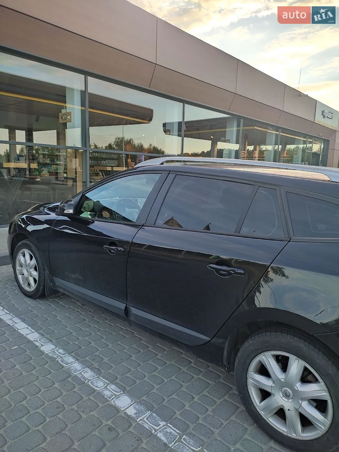 2012 Renault Megane - мініатюра 12