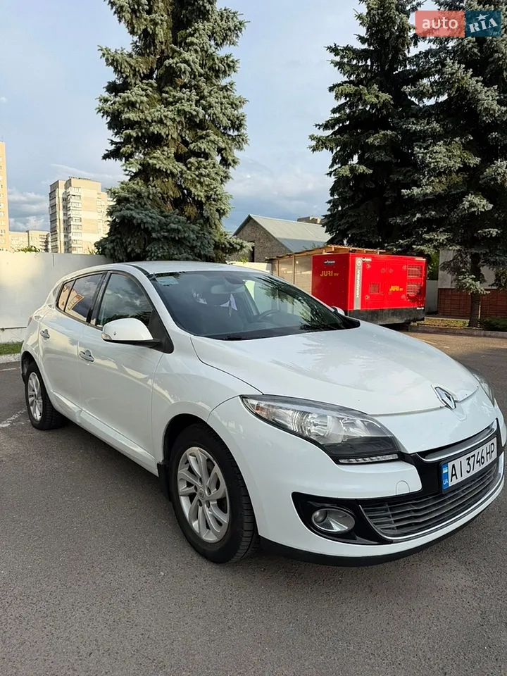 2013 Renault Megane - мініатюра 12