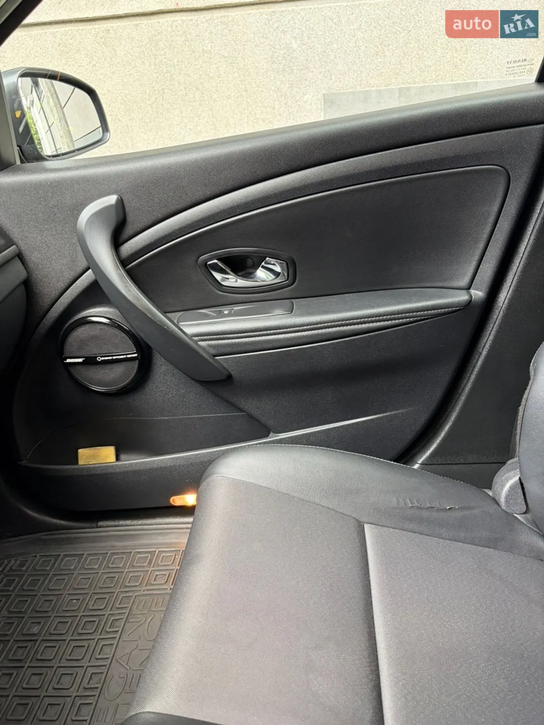 2013 Renault Megane - мініатюра 22