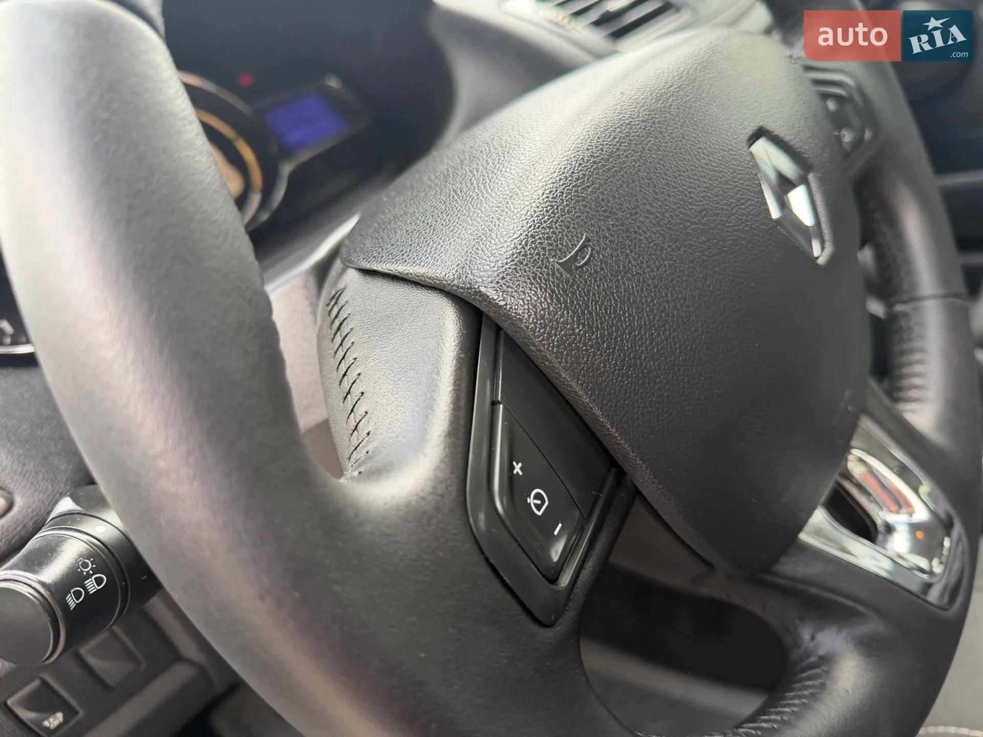 2014 Renault Megane - мініатюра 25