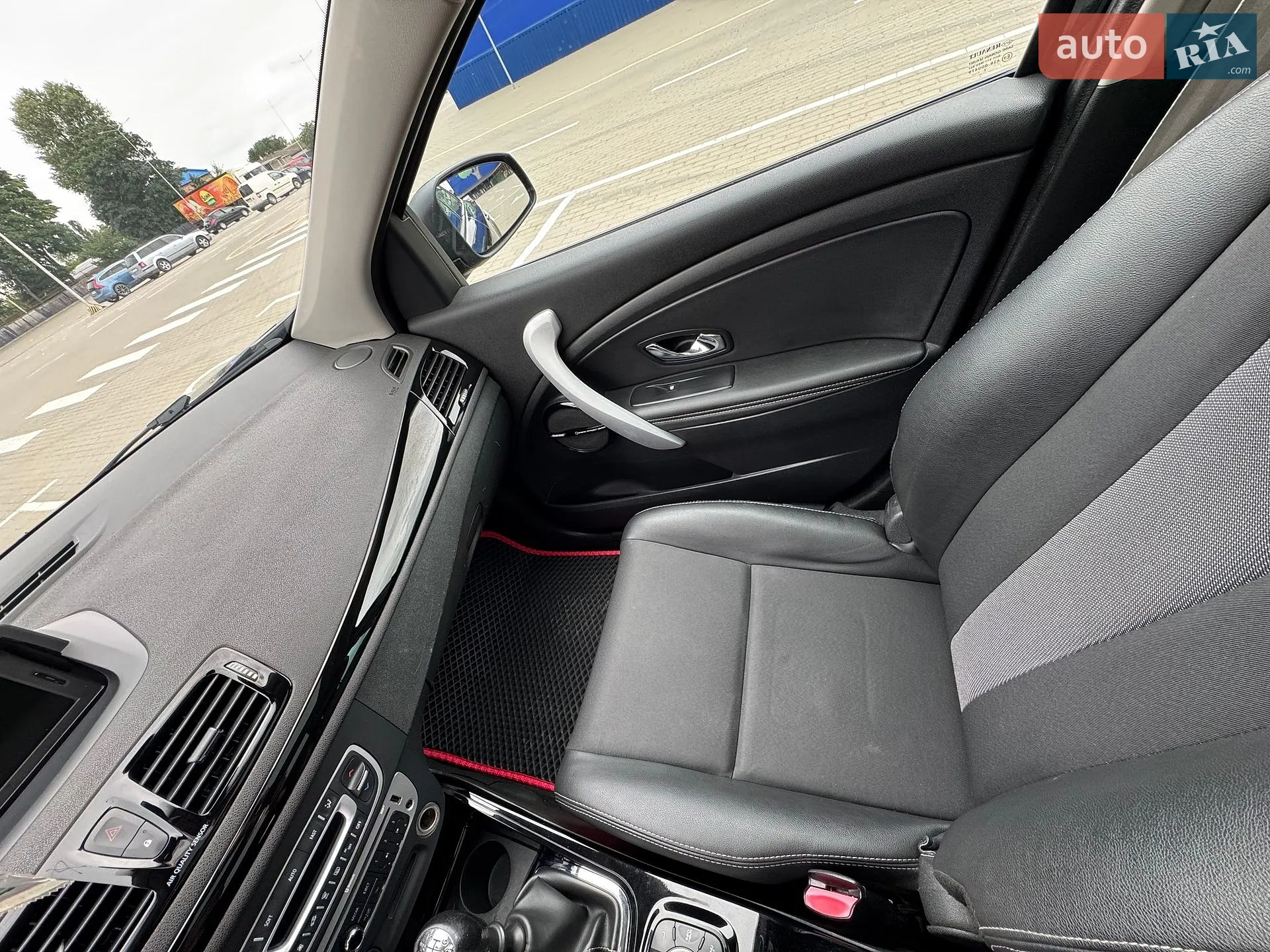 2012 Renault Megane - мініатюра 19