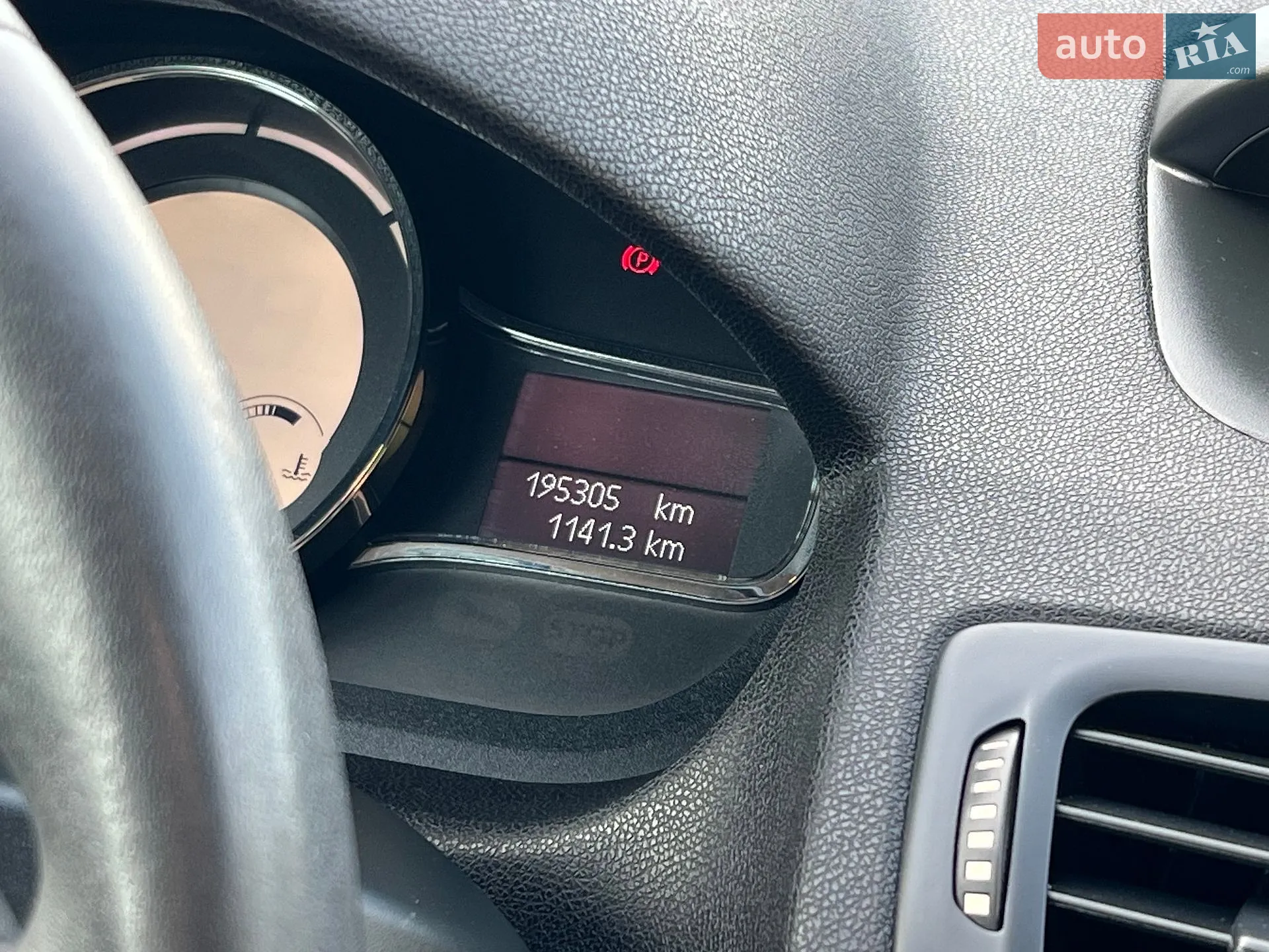 2012 Renault Megane - мініатюра 20