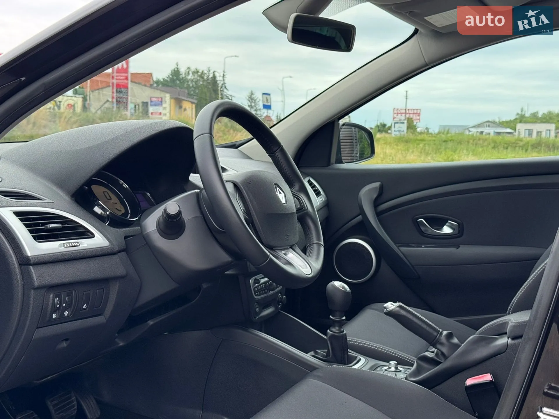 2010 Renault Megane - мініатюра 43