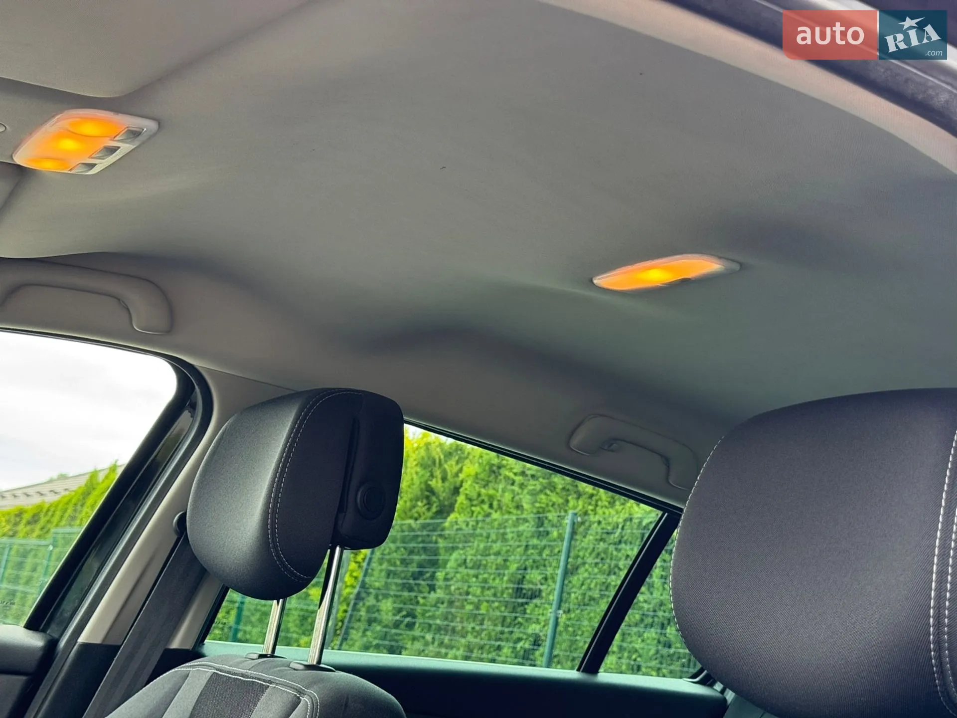 2010 Renault Megane - мініатюра 47