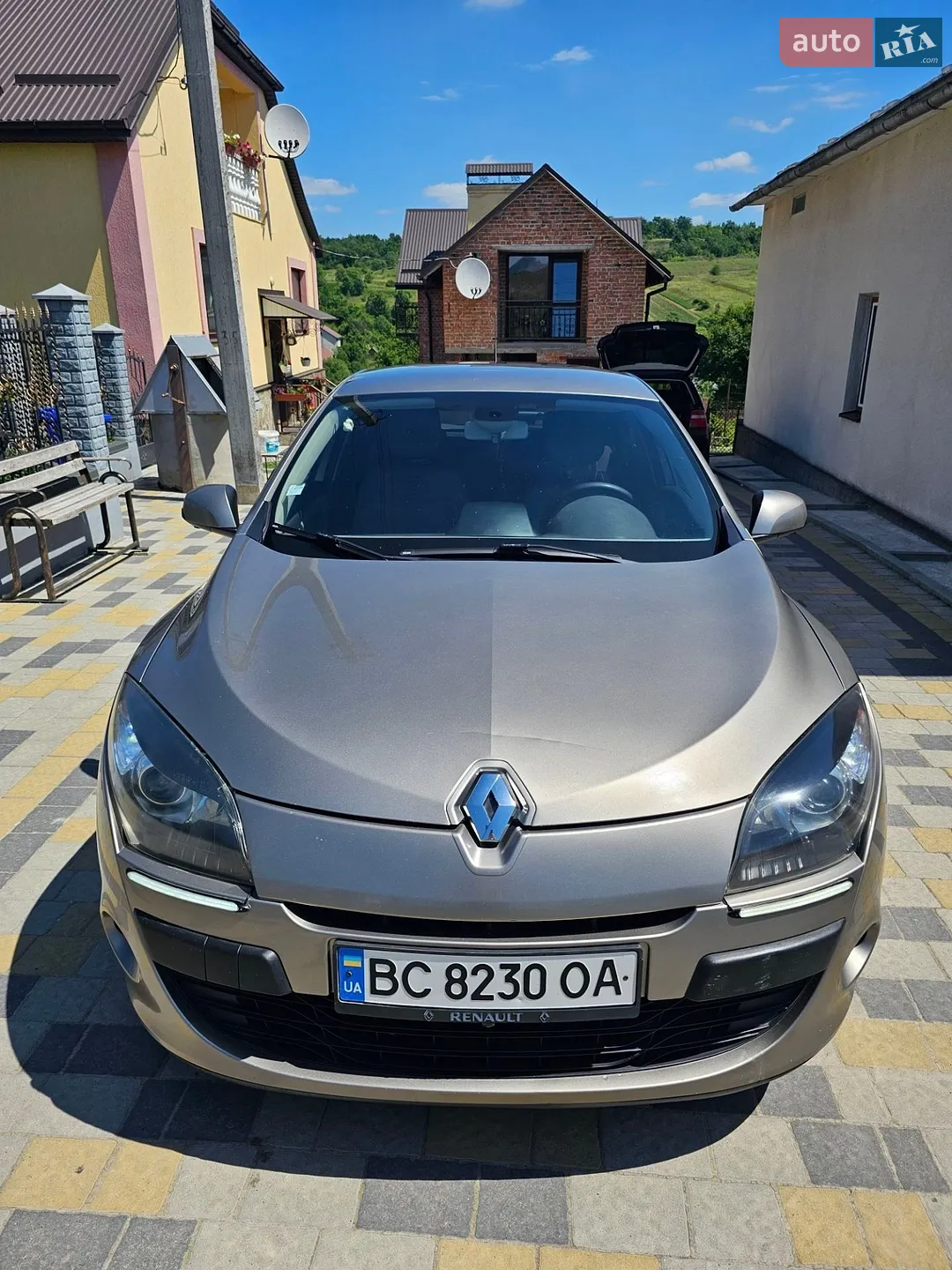 2010 Renault Megane - мініатюра 5