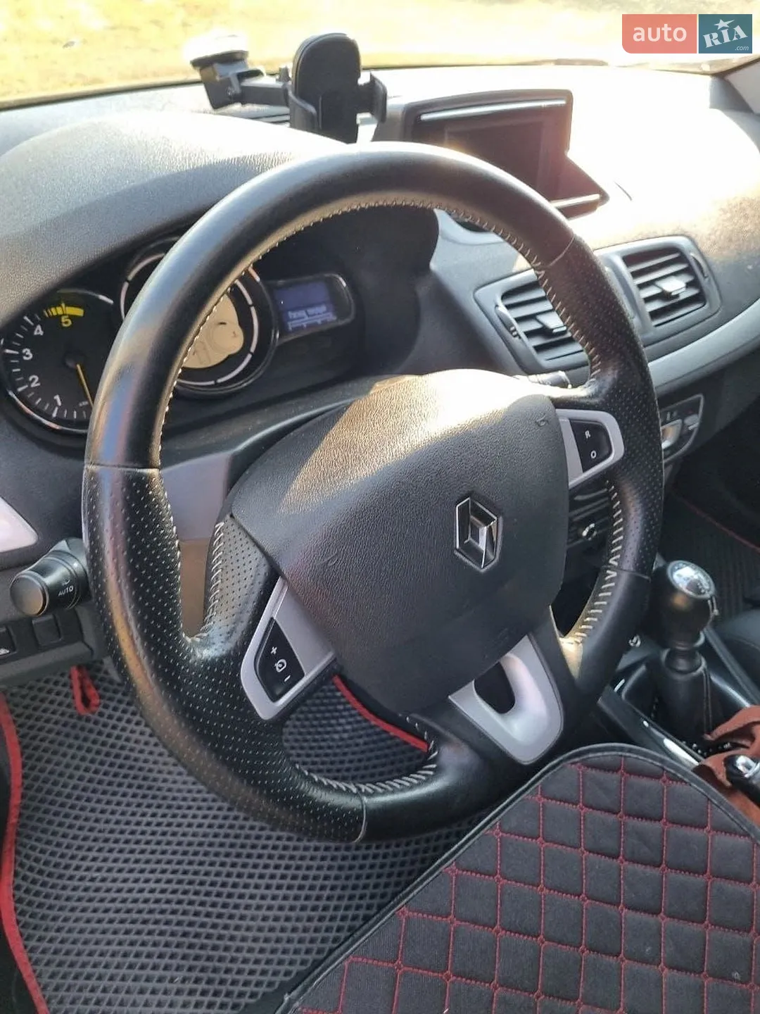 2012 Renault Megane - мініатюра 12