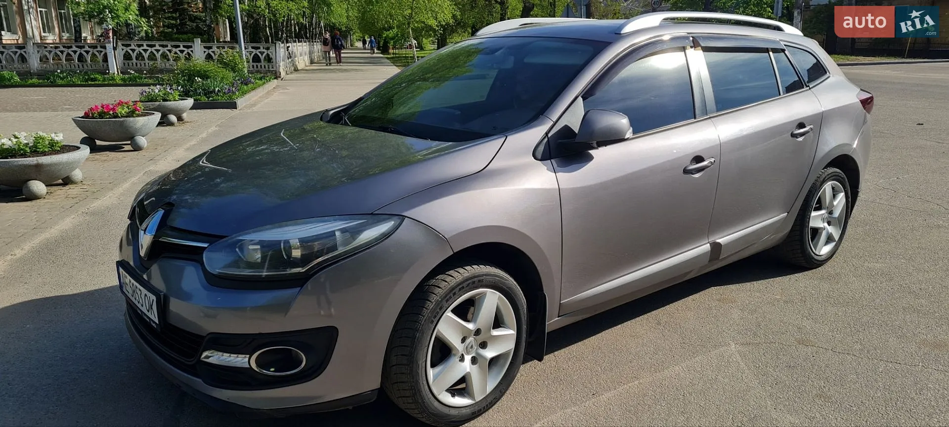 2014 Renault Megane - мініатюра 2