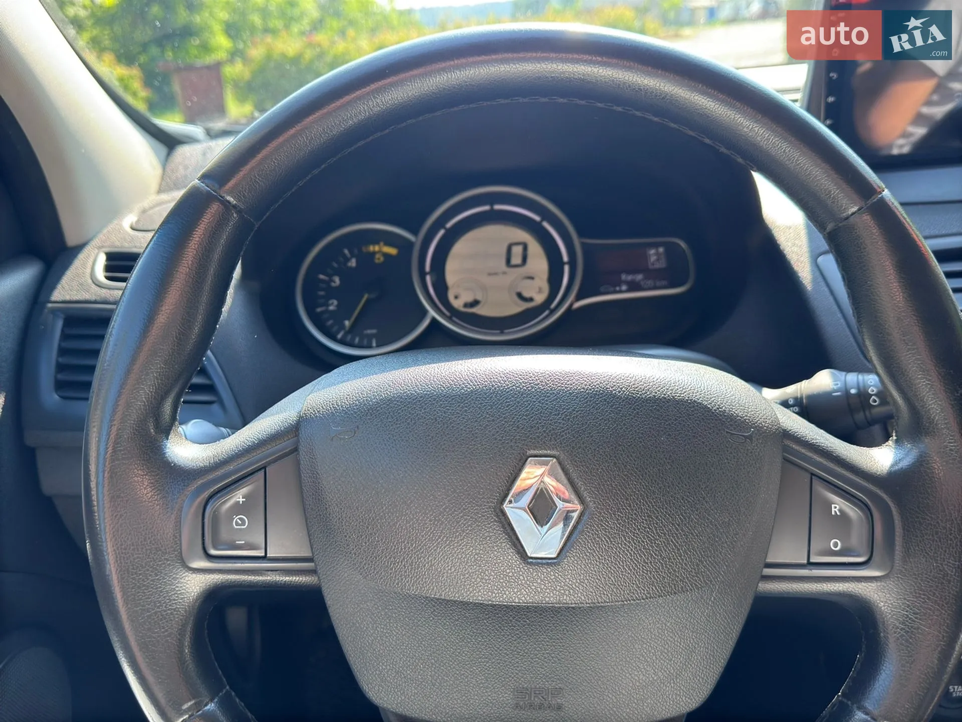 2010 Renault Megane - мініатюра 19