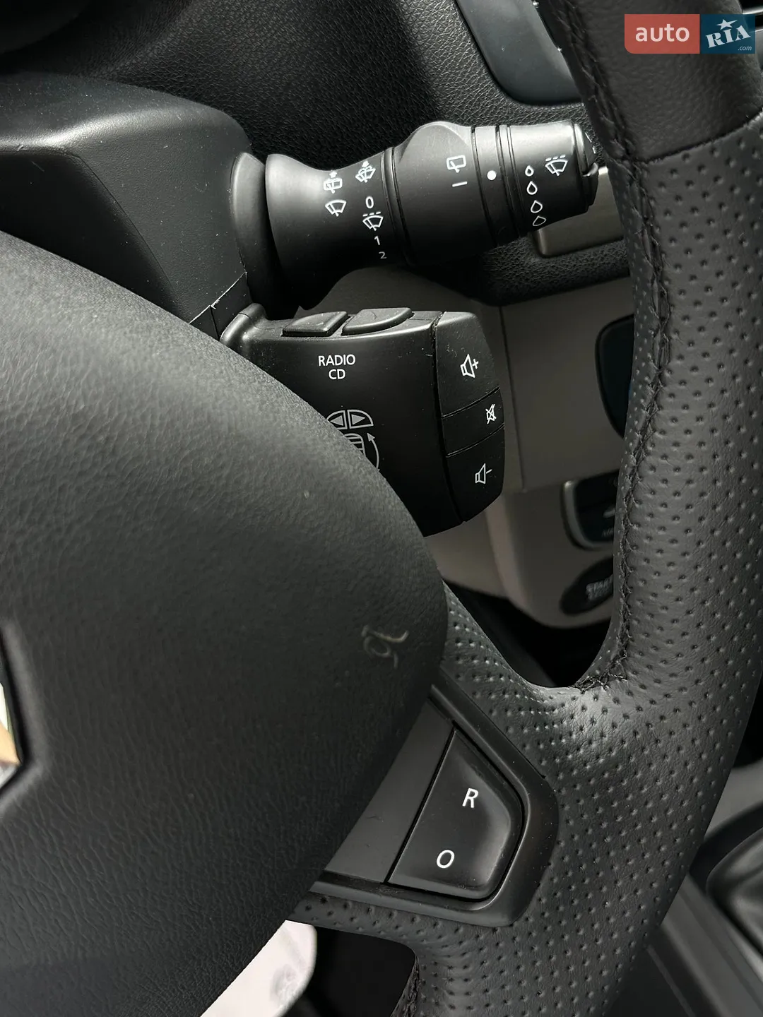 2011 Renault Megane - мініатюра 28