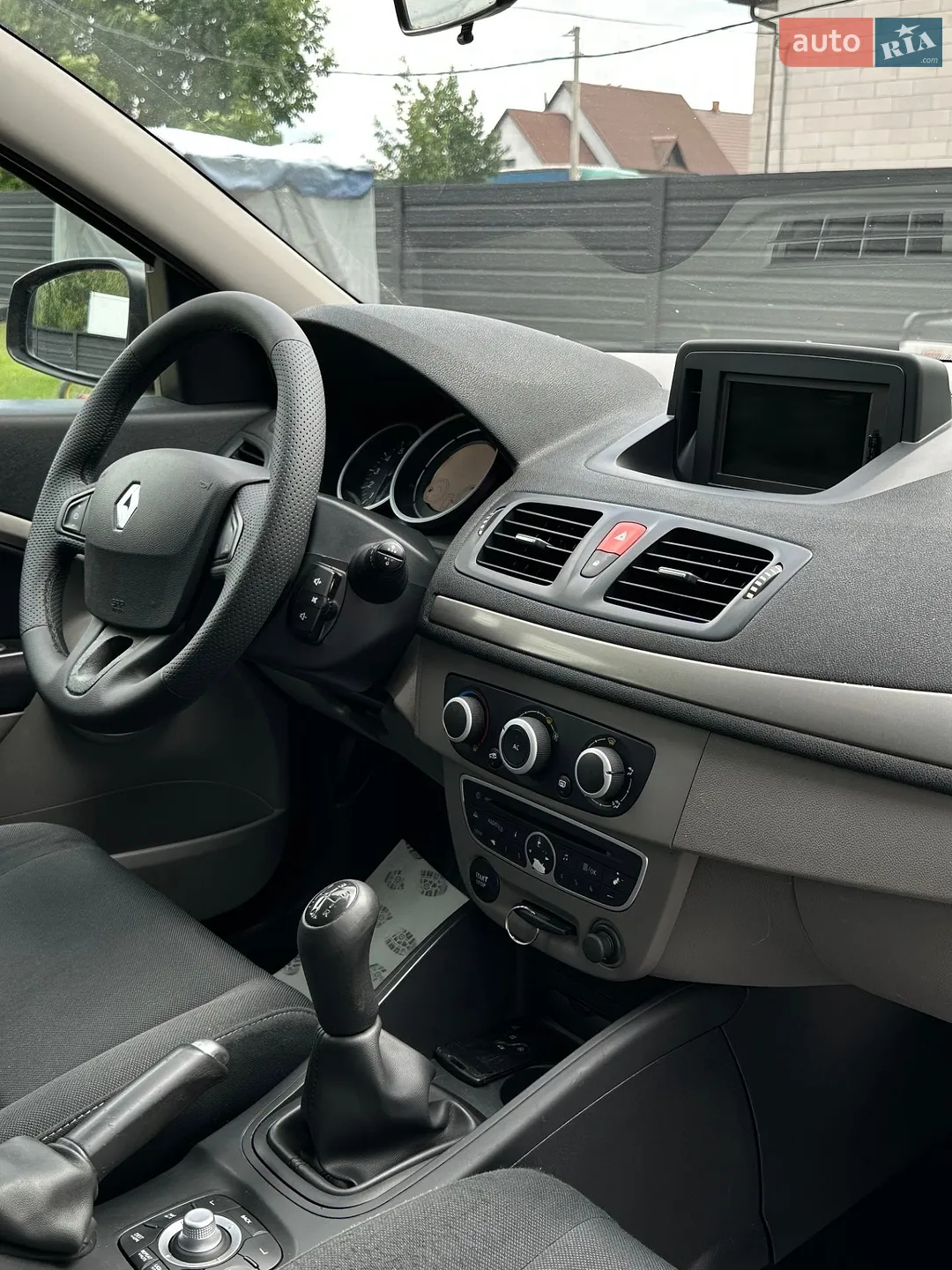 2011 Renault Megane - мініатюра 33