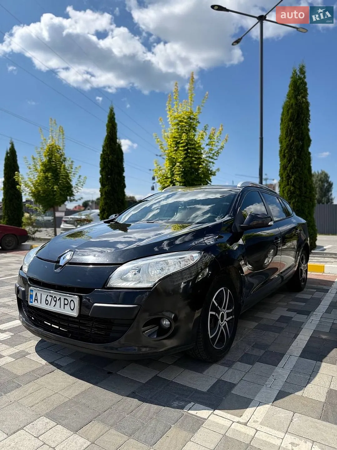 2010 Renault Megane - фото 1