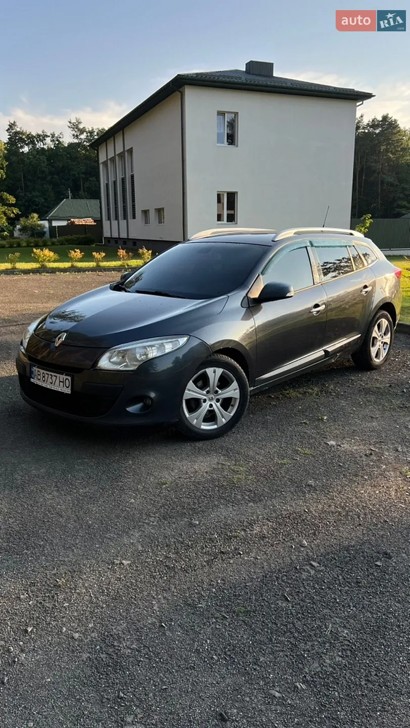 2010 Renault Megane - мініатюра 8