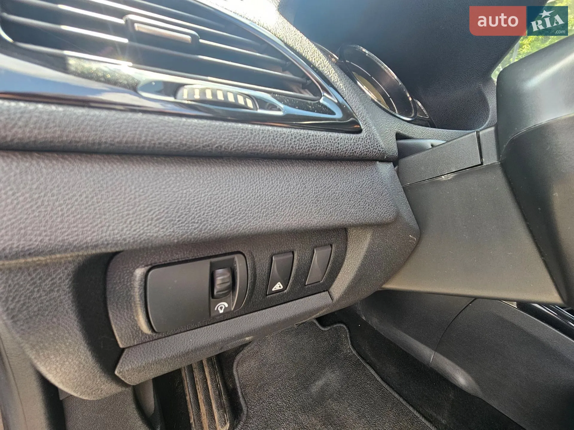 2011 Renault Megane - мініатюра 10