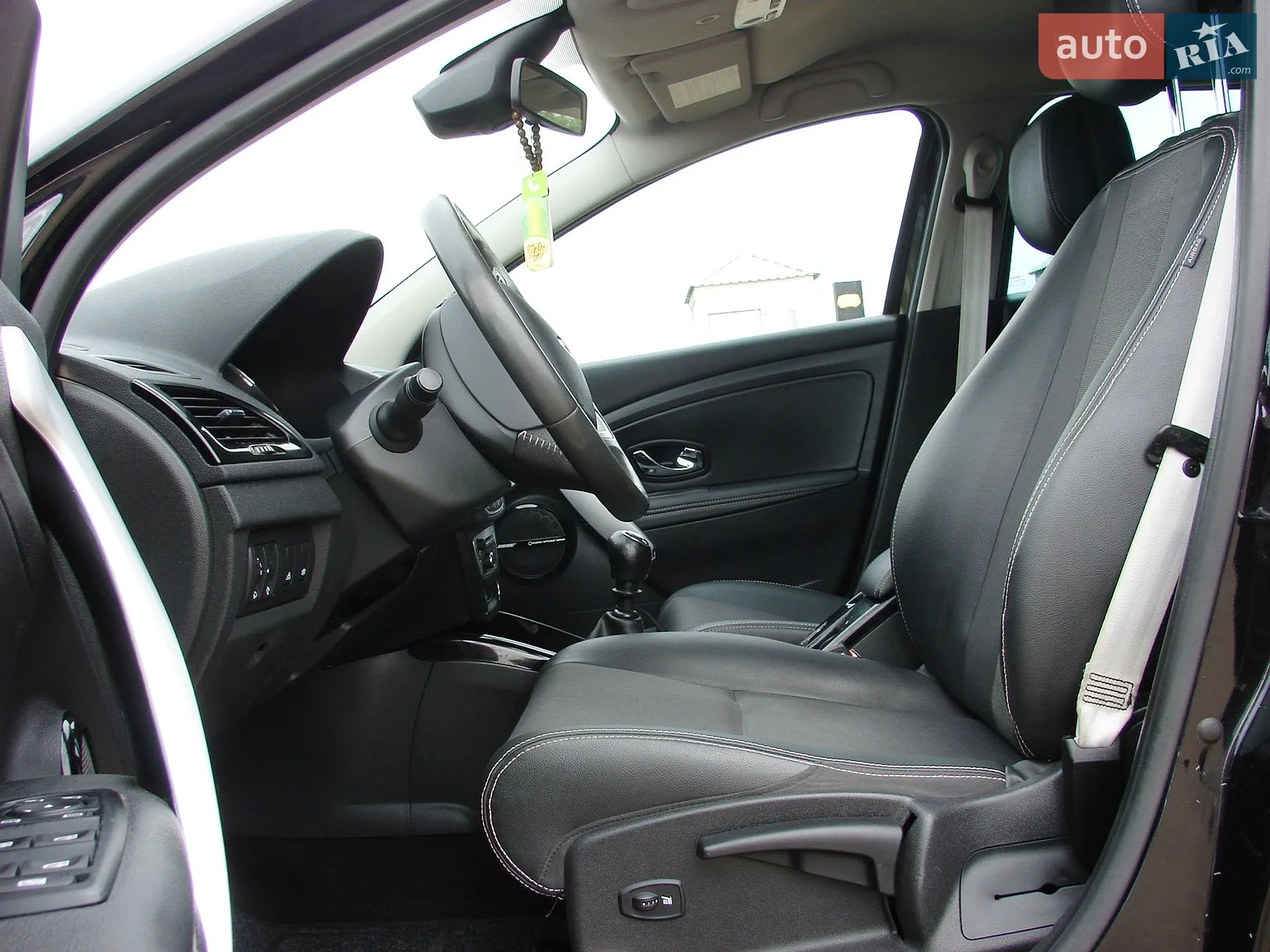 2012 Renault Megane - мініатюра 15