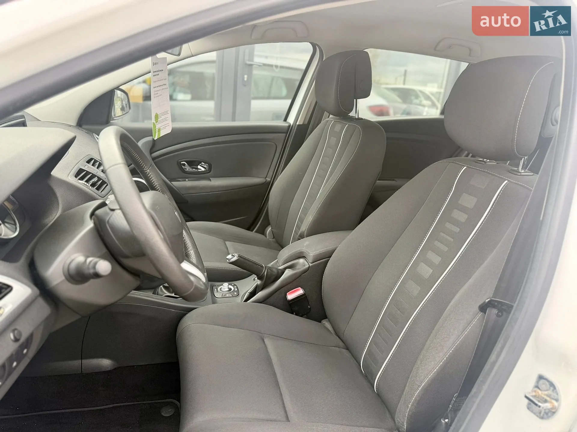 2012 Renault Megane - мініатюра 9