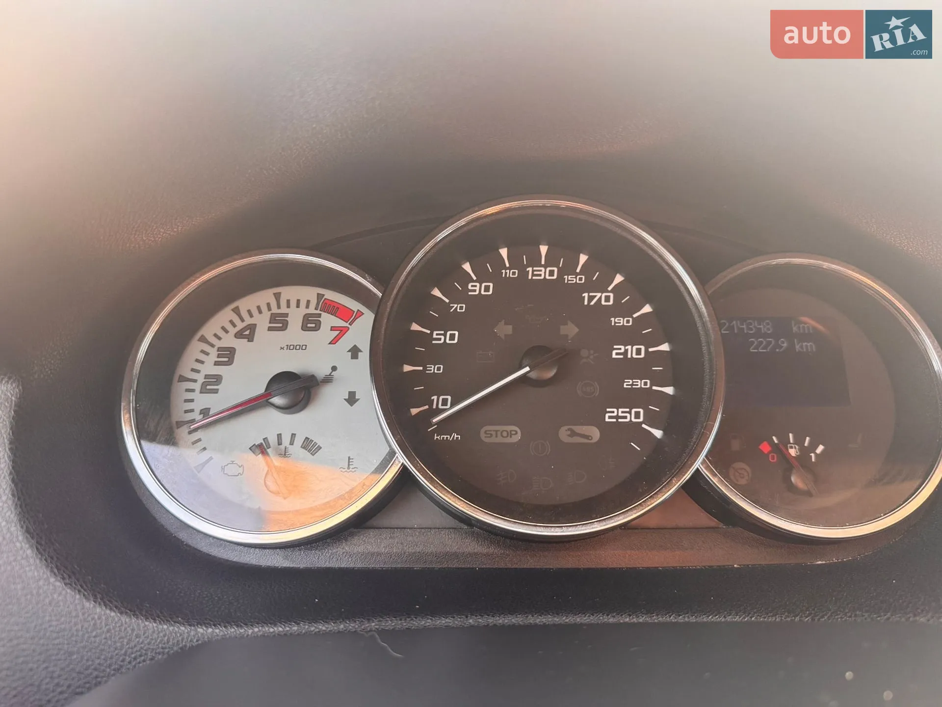 2012 Renault Megane - мініатюра 23