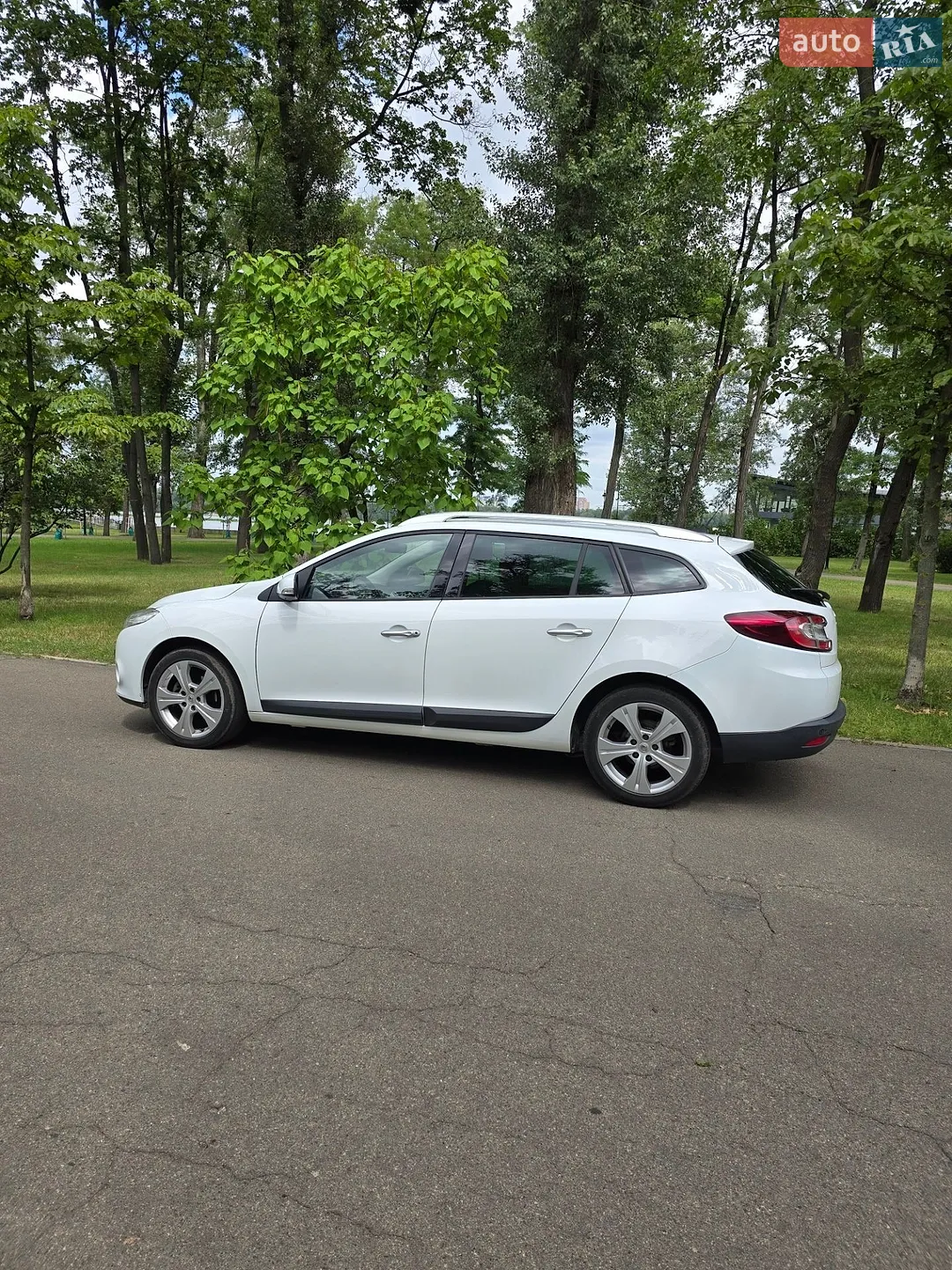 2010 Renault Megane - мініатюра 15