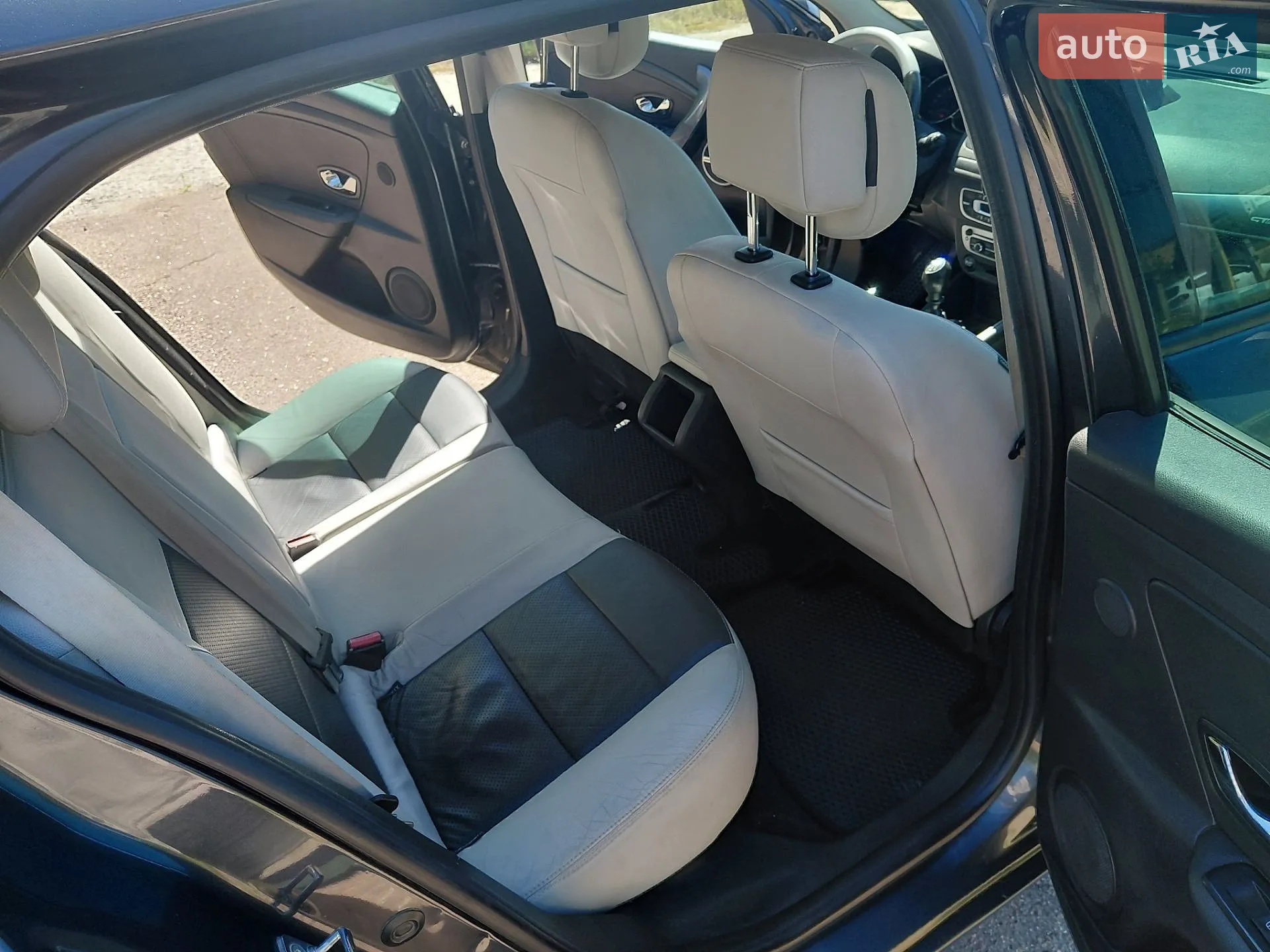 2013 Renault Megane - мініатюра 26