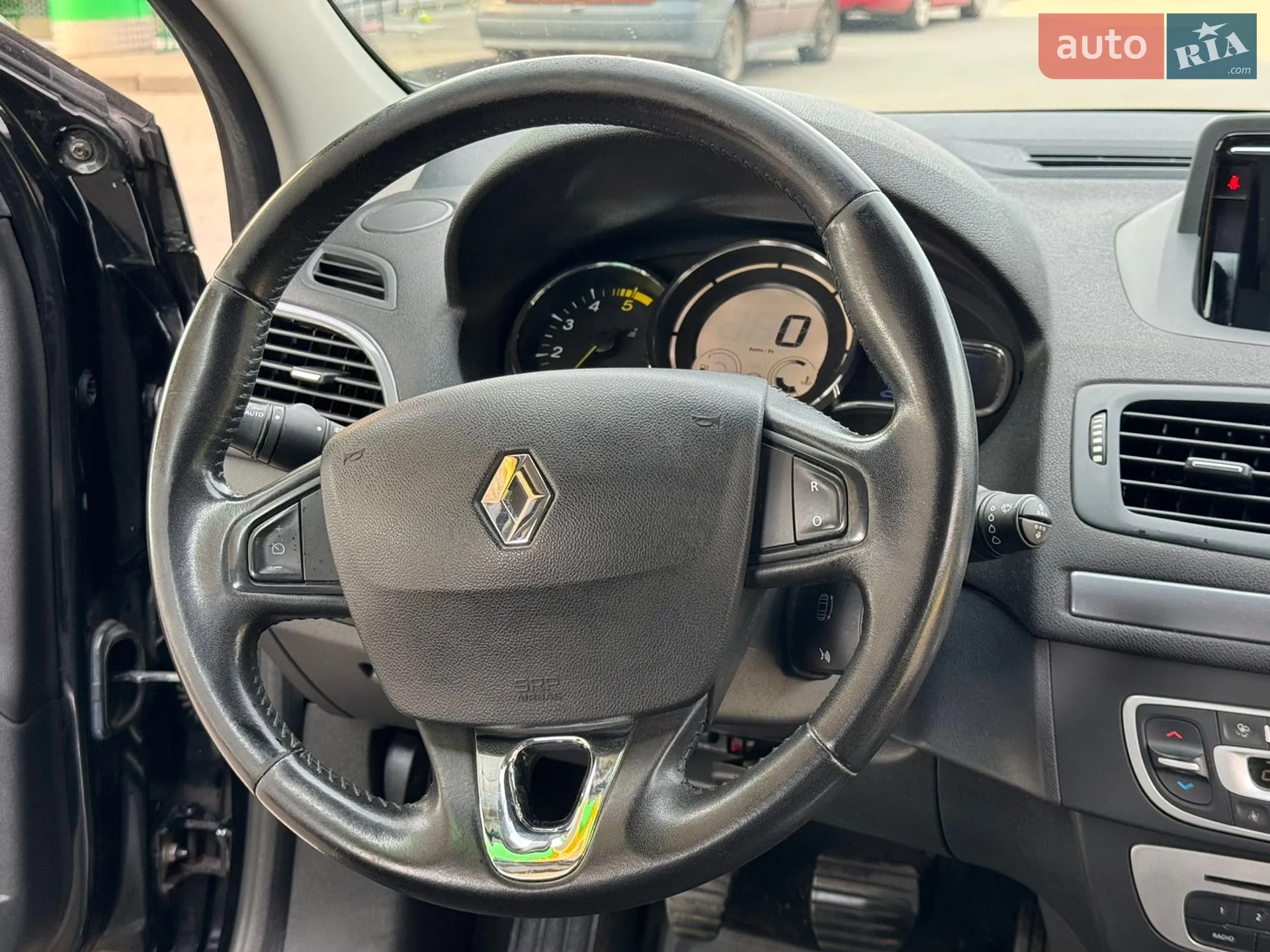 2014 Renault Megane - мініатюра 32