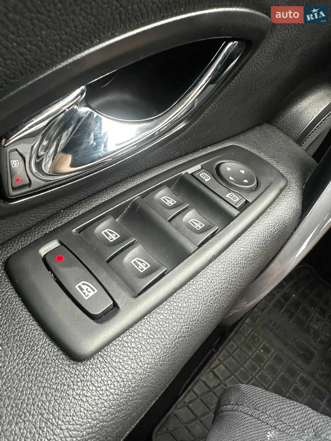 2015 Renault Megane - мініатюра 16