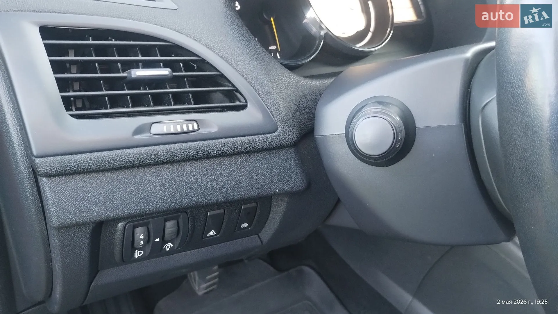 2014 Renault Megane - мініатюра 16