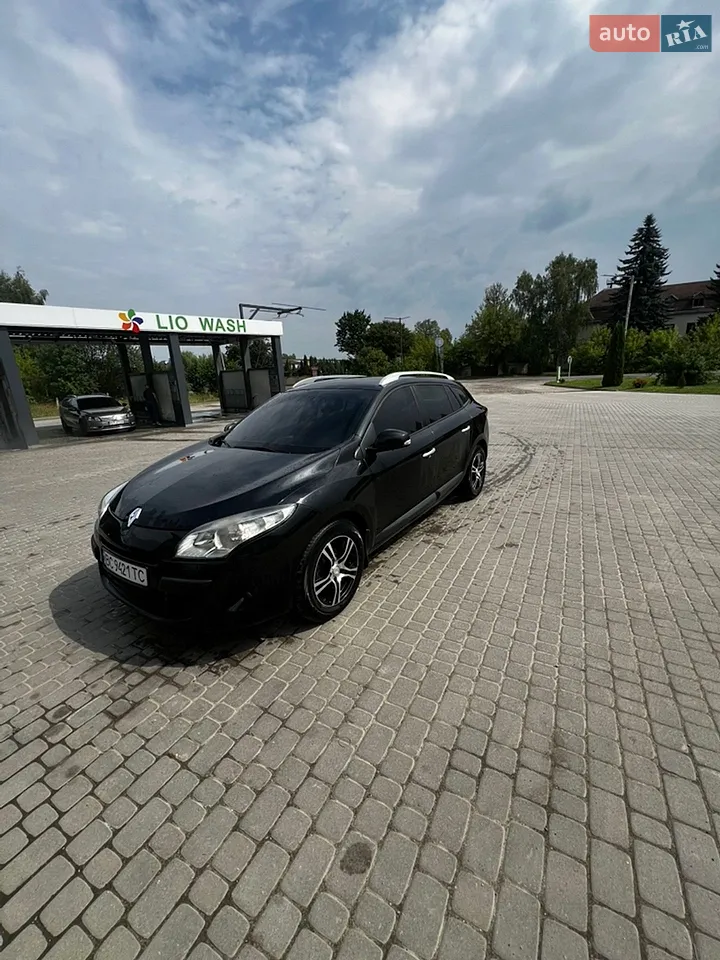 2011 Renault Megane - мініатюра 21